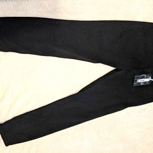 Tahari NWT comfort lux stretch jean